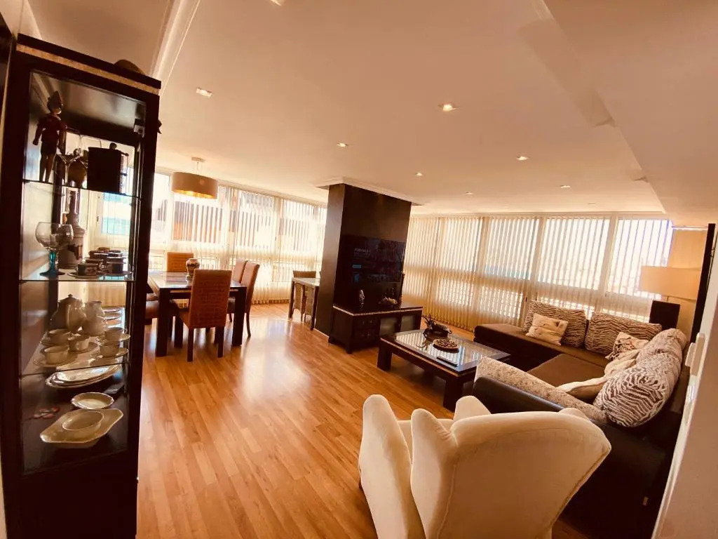 Be Luxury Apartment 20 Mts From The Beach