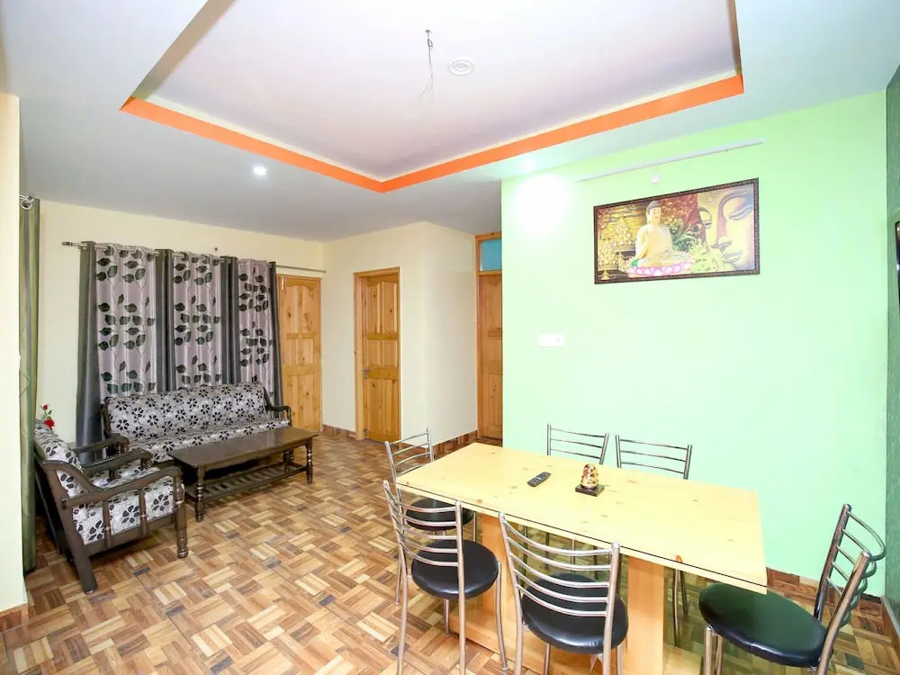 OYO 13708 Home 2BHK Kamyana