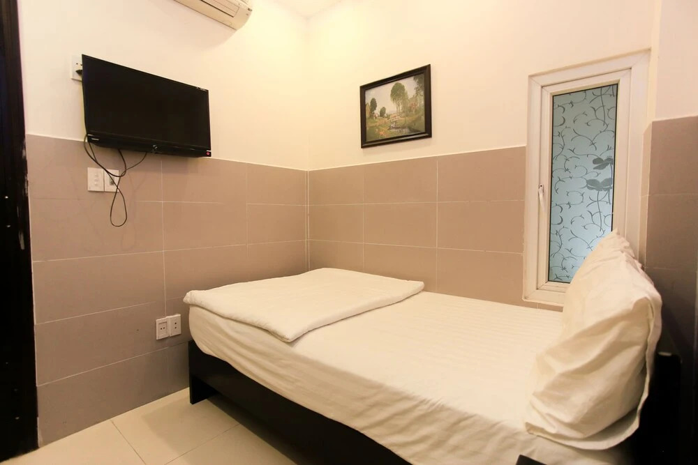 OYO 1072 Dragon Hotel
