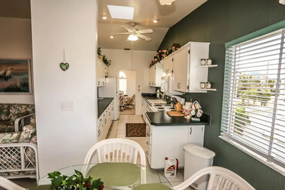 5211 Avenida Pescadora