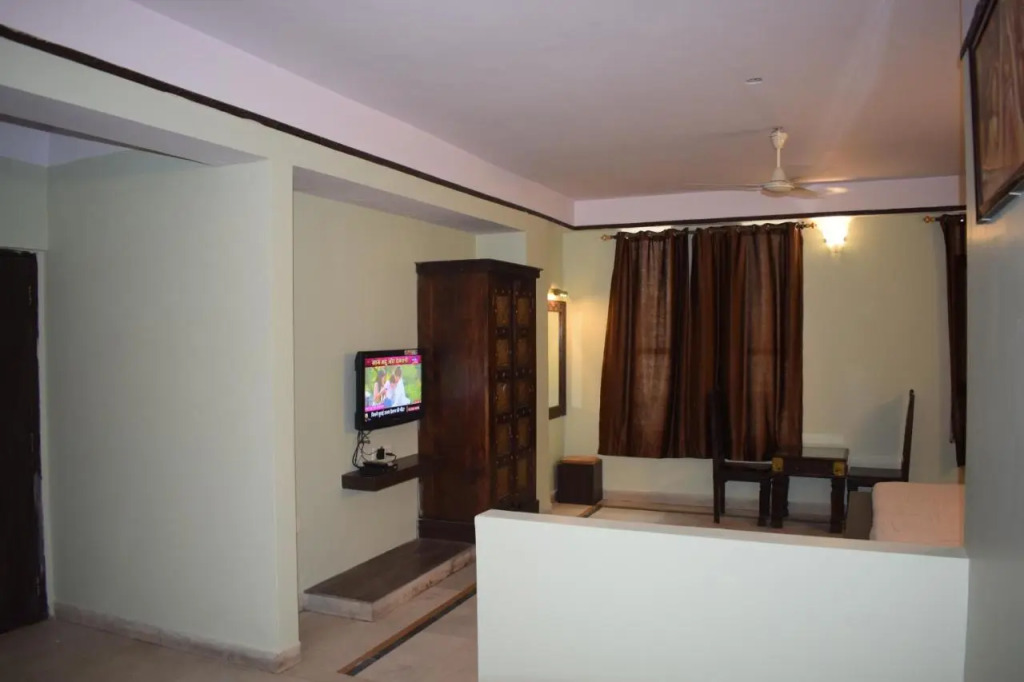 OYO 10755 Hotel Anand Palace