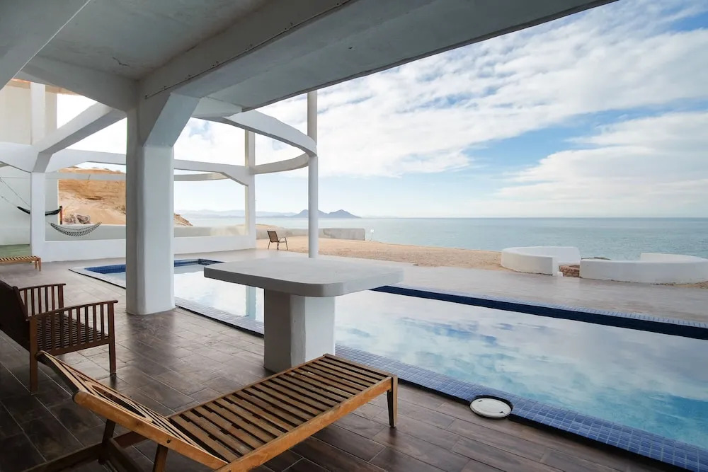 Tortugas Bay Resort