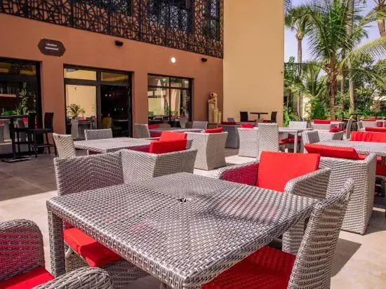 Bakadaji Hotel