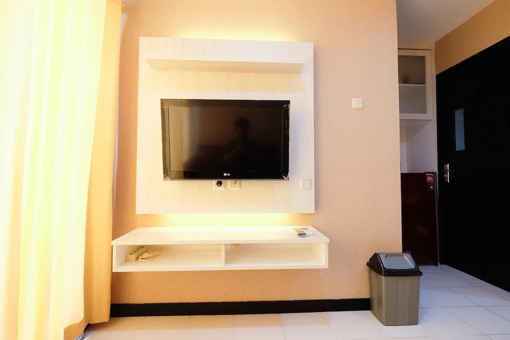 Homey Apartment @ Sentra Timur Residence