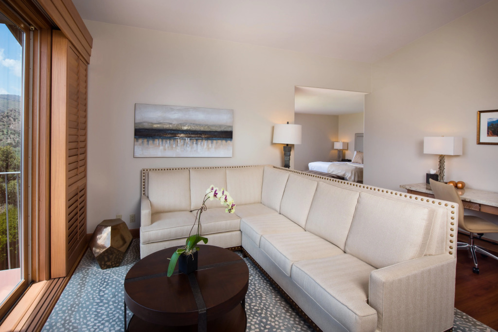 Garden of the Gods Resort & Club