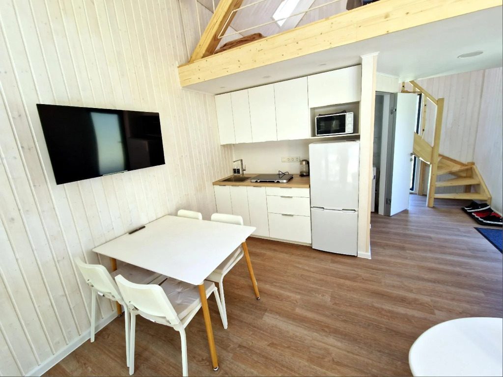 Custo Recreation camp