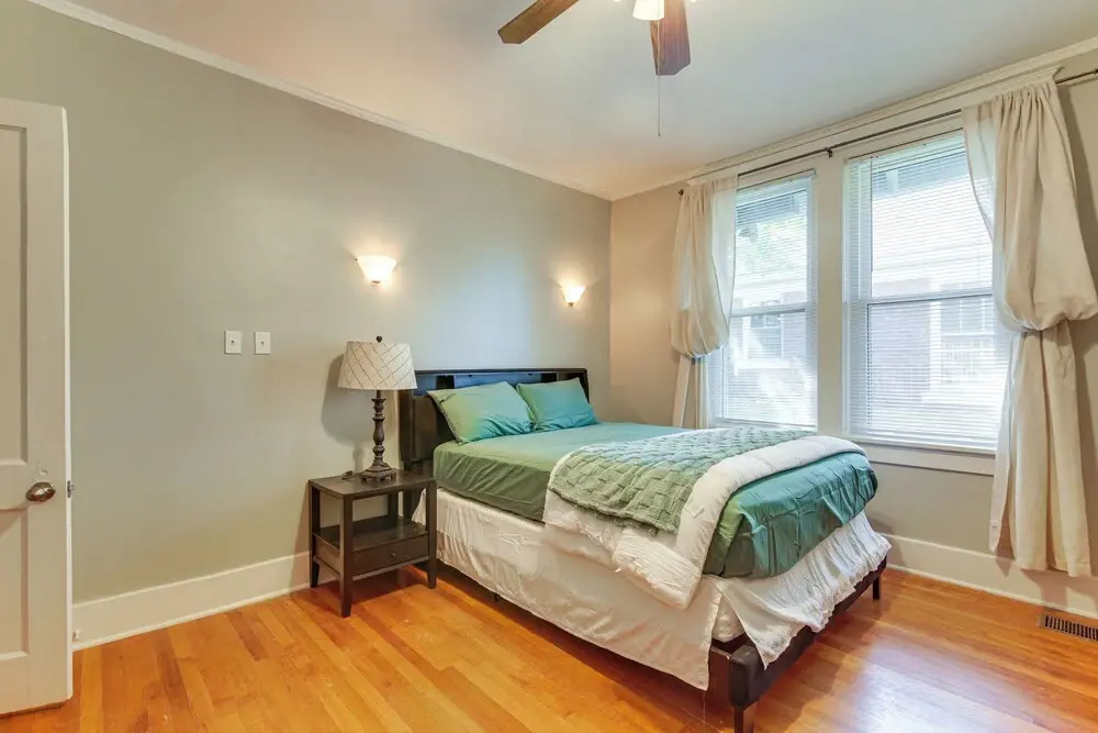 Midtown Duplex 1 Mi to Memphis Zoo & Overton Park!