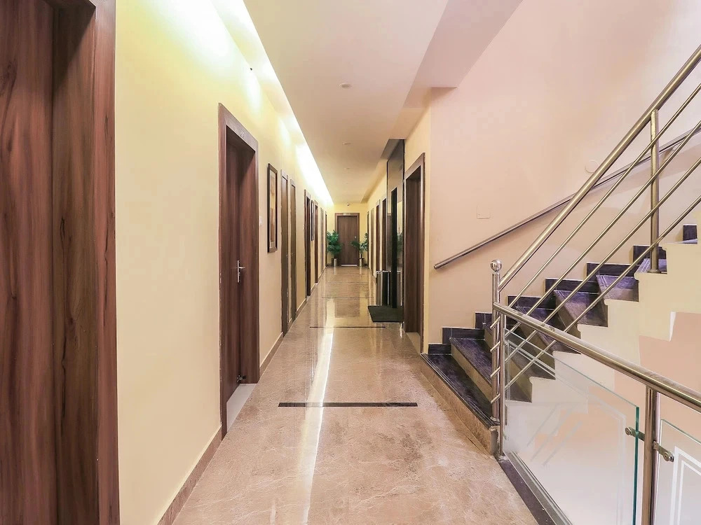 Hotel Suraj Palace