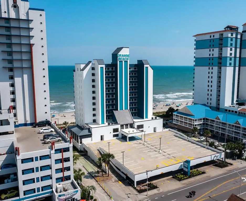 Grande Beach Resort