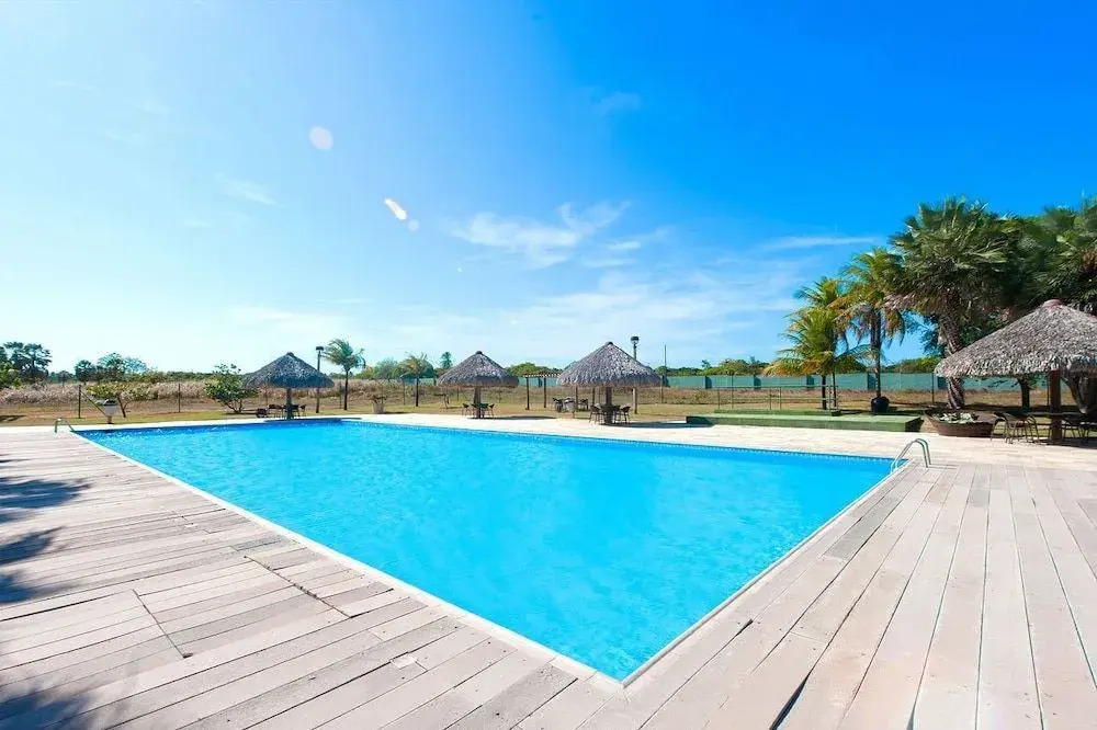 MAGNíFICO APART NO CATU LAKE RESIDENCE