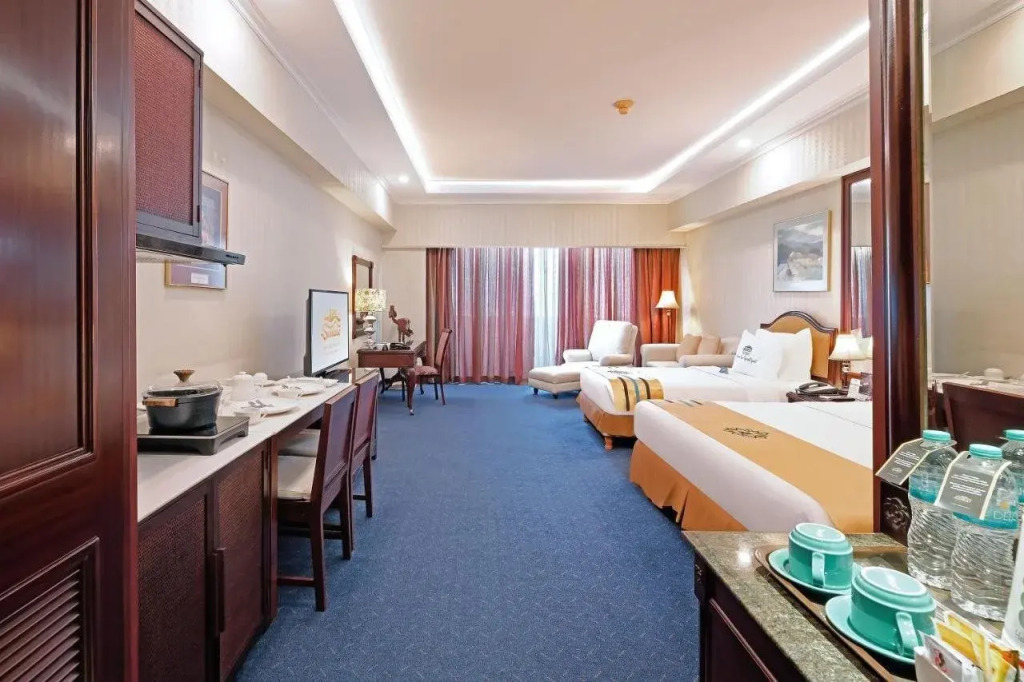 Sunlake Hotel (Hotel Danau Sunter)