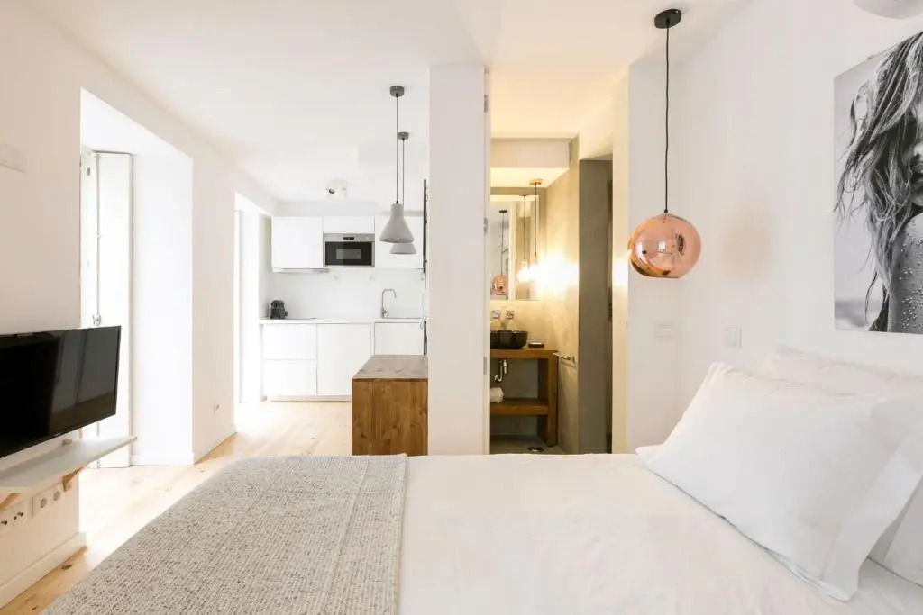MY LX FLAT Bairro Alto Design Apartments