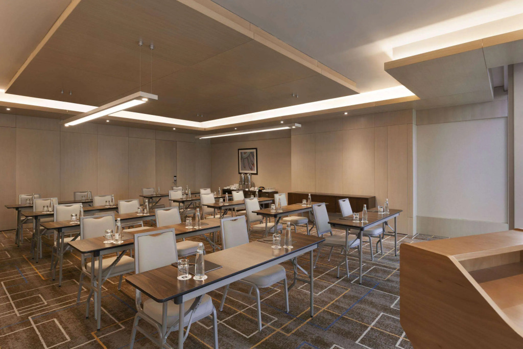 Wyndham Grand Istanbul Levent Hotel & Conference Center