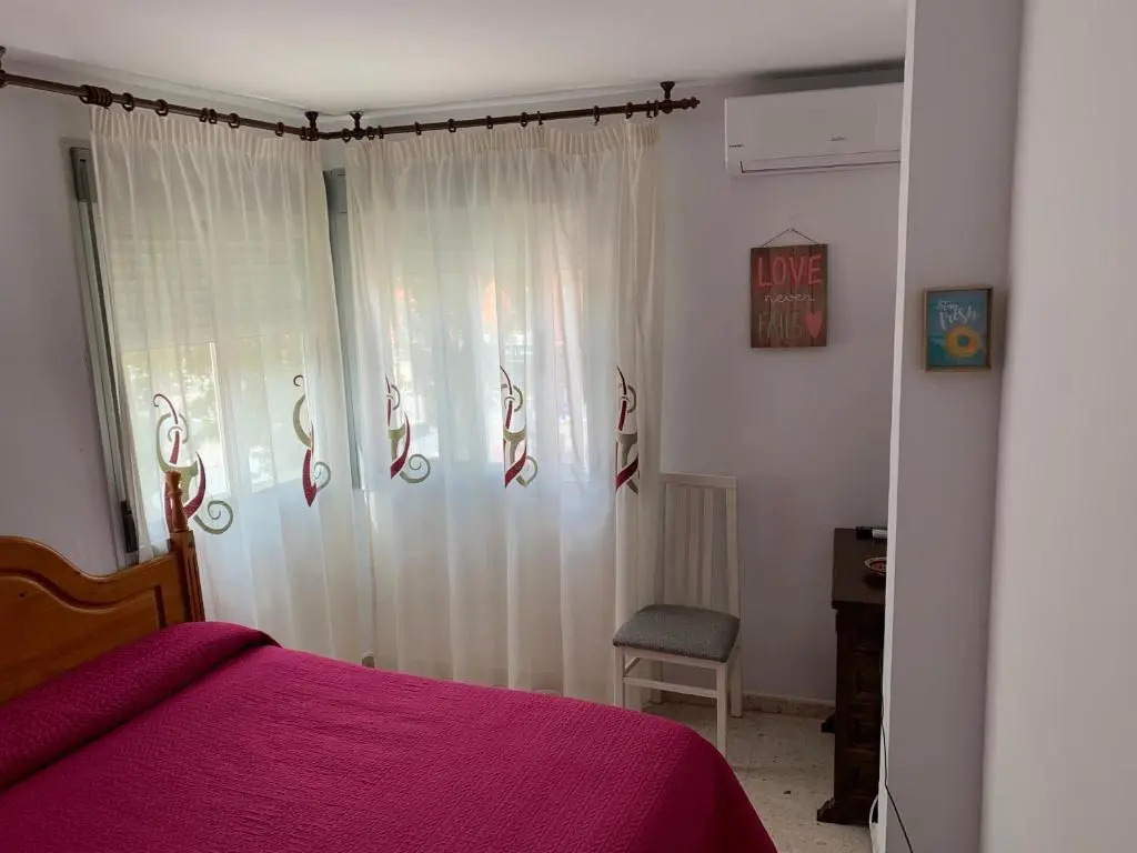 Hostal Mediterraneo