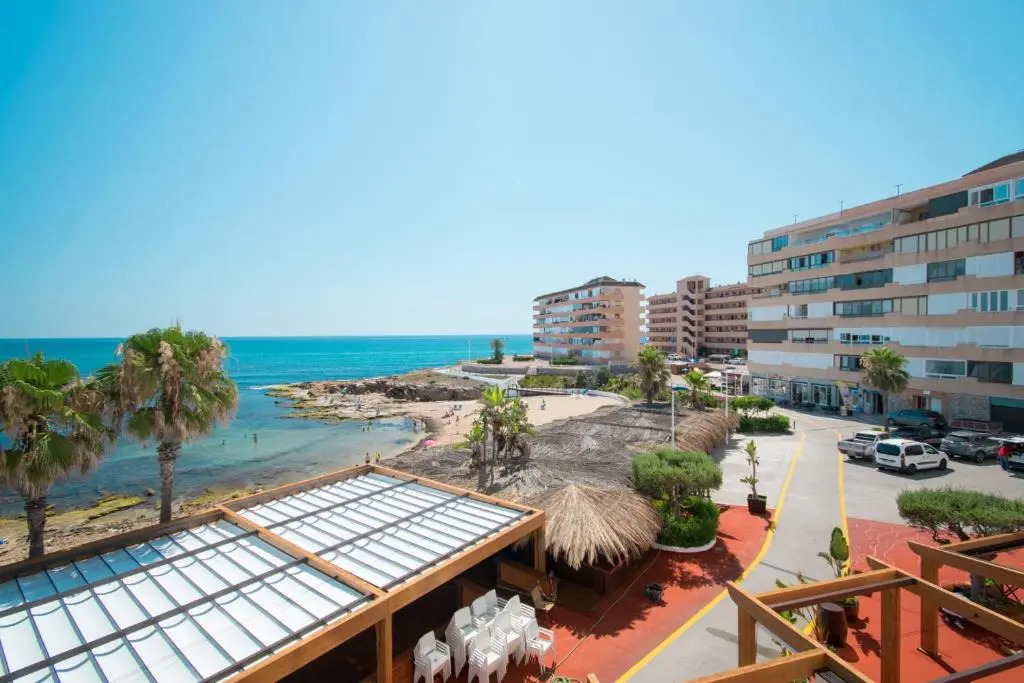 074 Tropical Paradise - Alicante Holiday