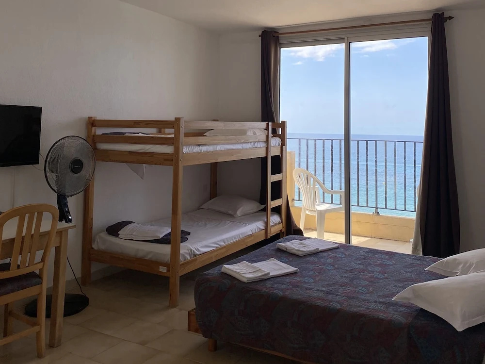 Hotel à Rena d'Oru