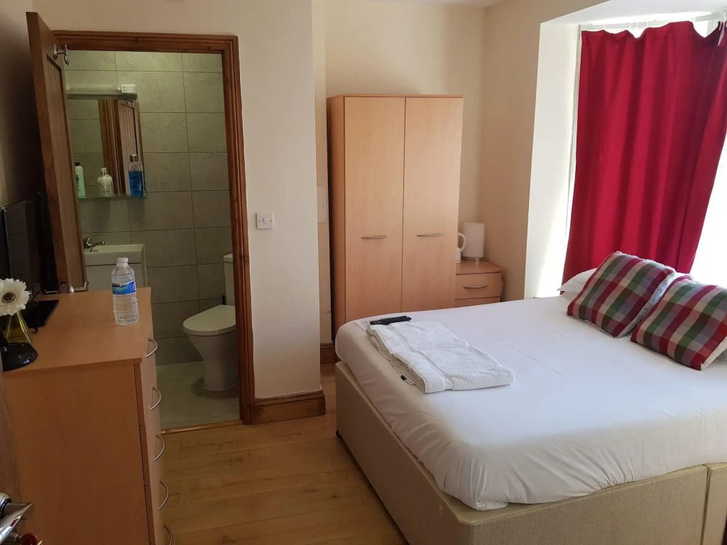 Oxford City Guest House