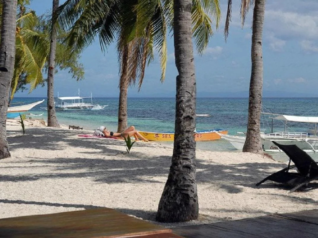 Angelina Beach Resort & Italian Restaurant Malapascua