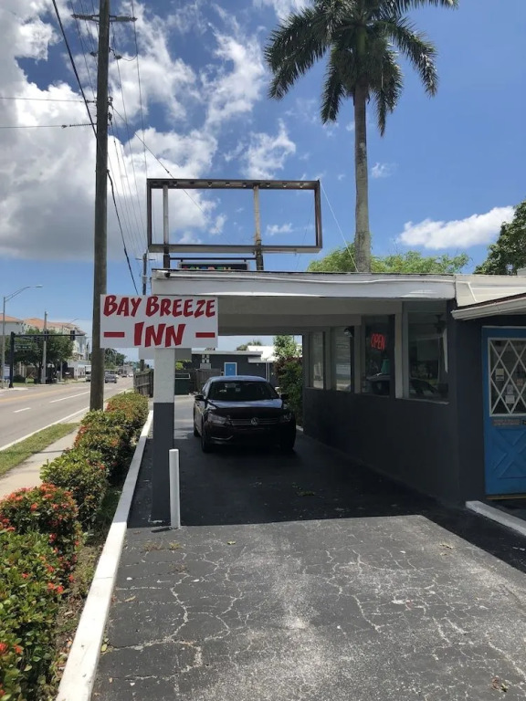 Bay Breeze Inn Bradenton Downtown