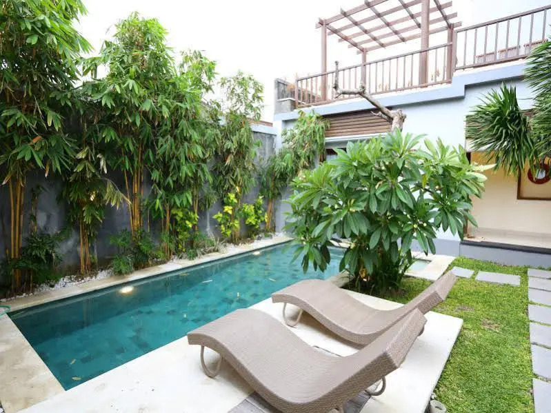 Villa Maple