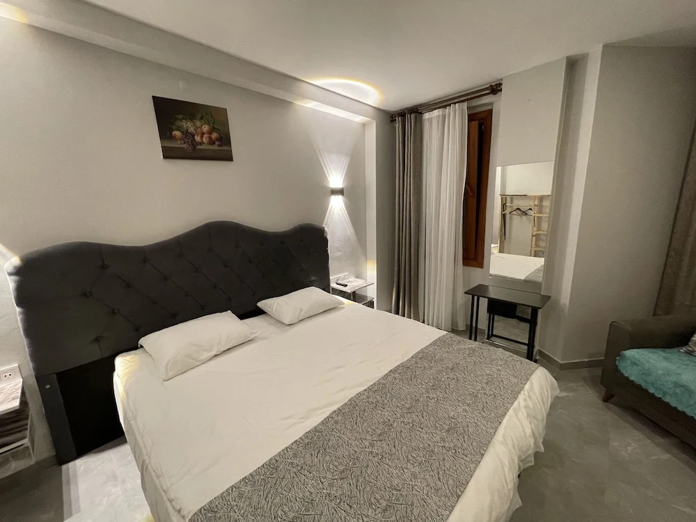 Turna Hotel