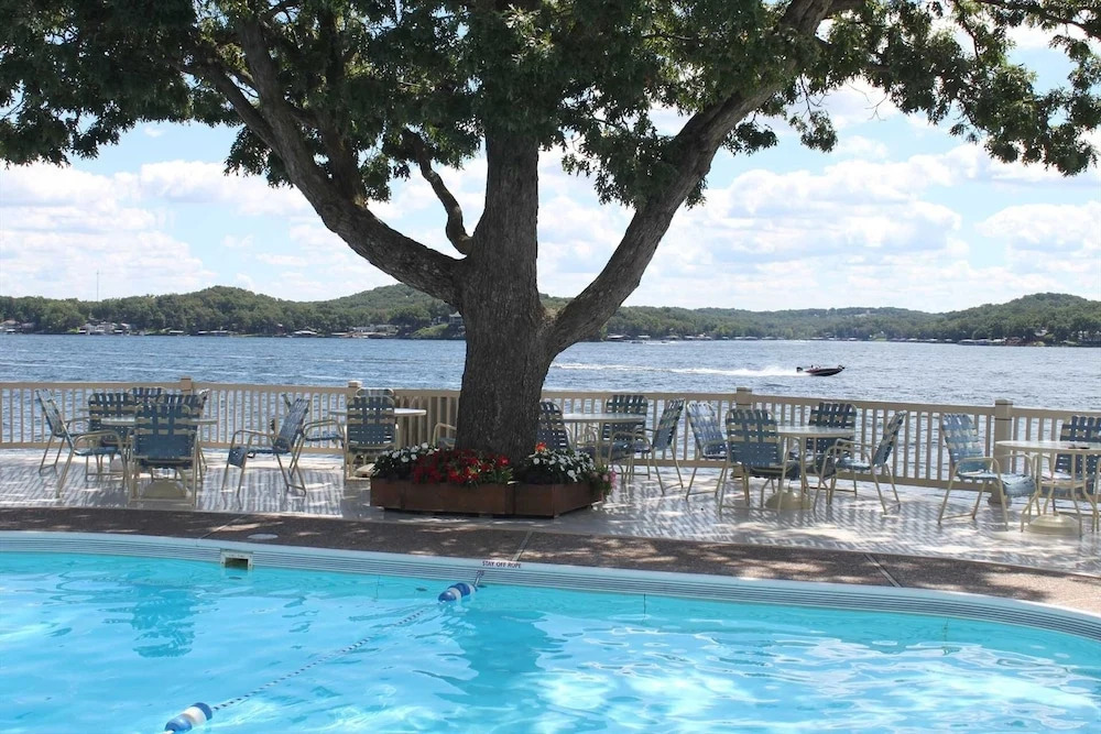 Baypoint 2 Bedroom Condo