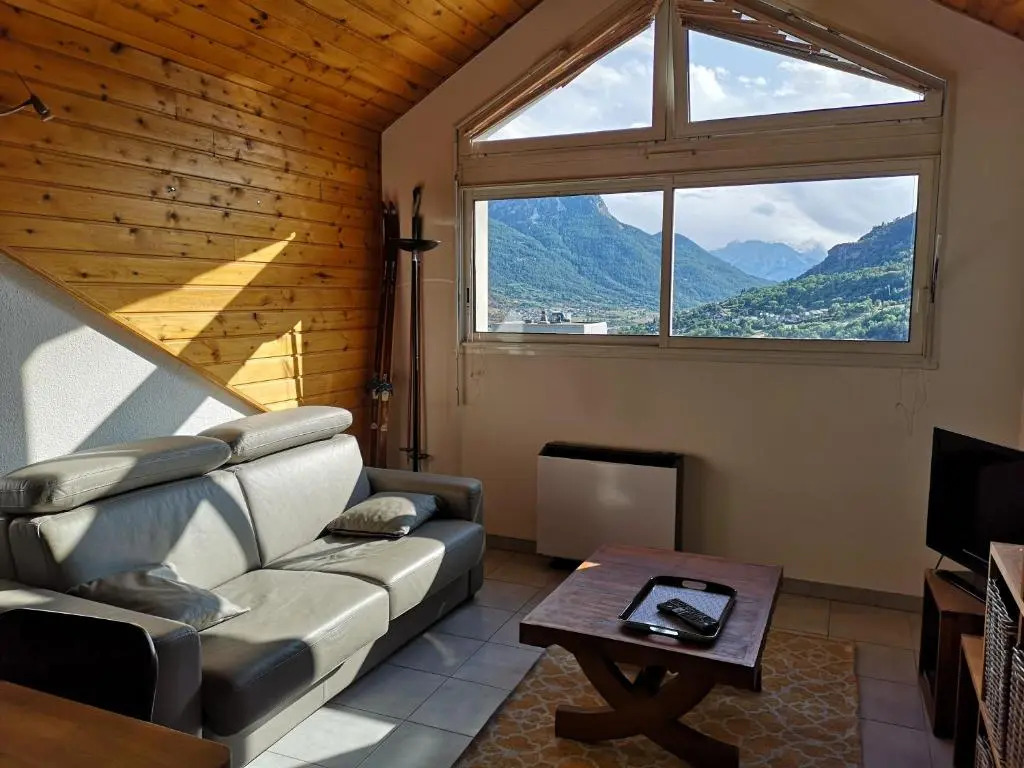 Agréable T3 mezzanine jusqu'à 5 personnes