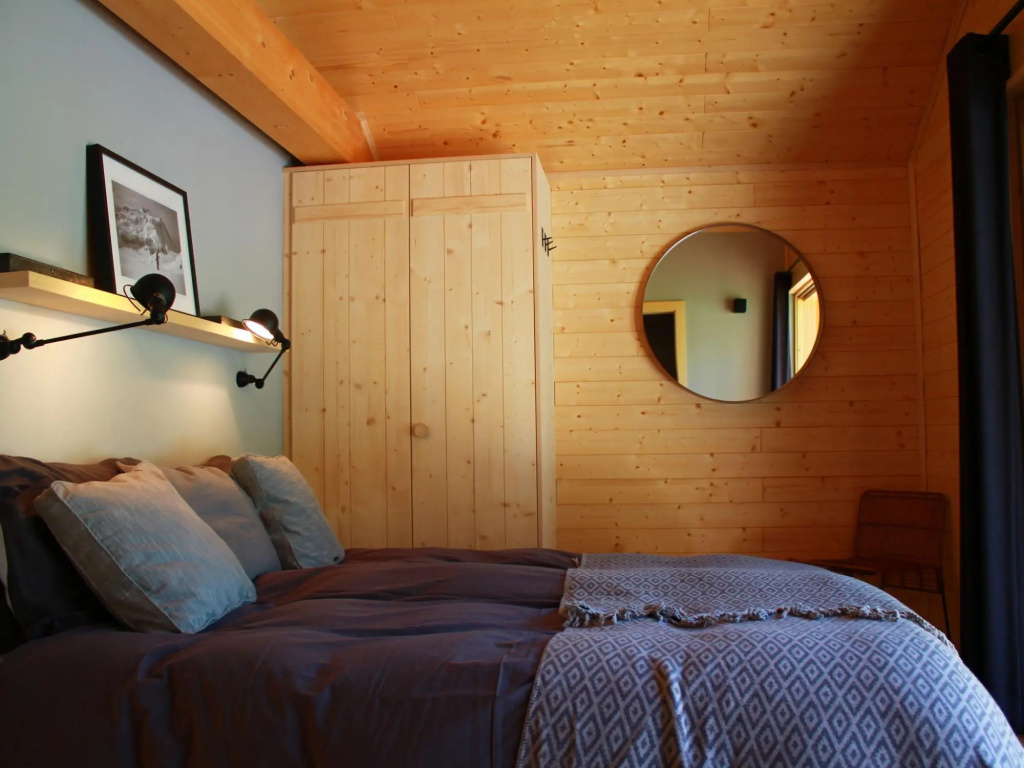 Top chalet with unobstructed views in the middle of the ski resort of La Tzoumaz