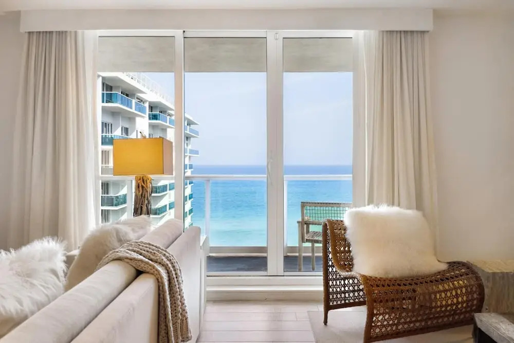 Turquoise Waters 3 3 Ocean Front Condo 1540