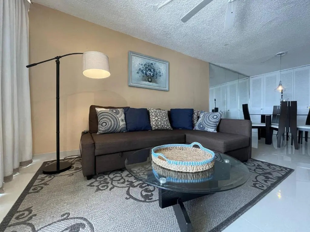 2BR Condo at Isla Verde Beach