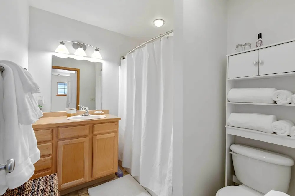 Heart of Bozeman Townhome w/ Patio Near MSU