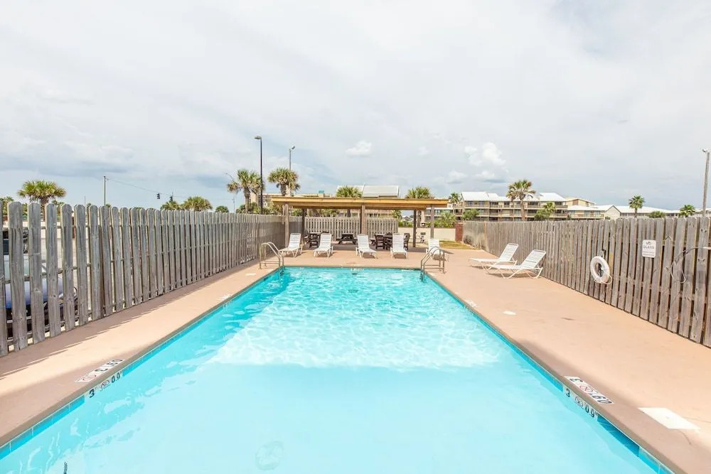 Lei Lani Condos by Hosteeva