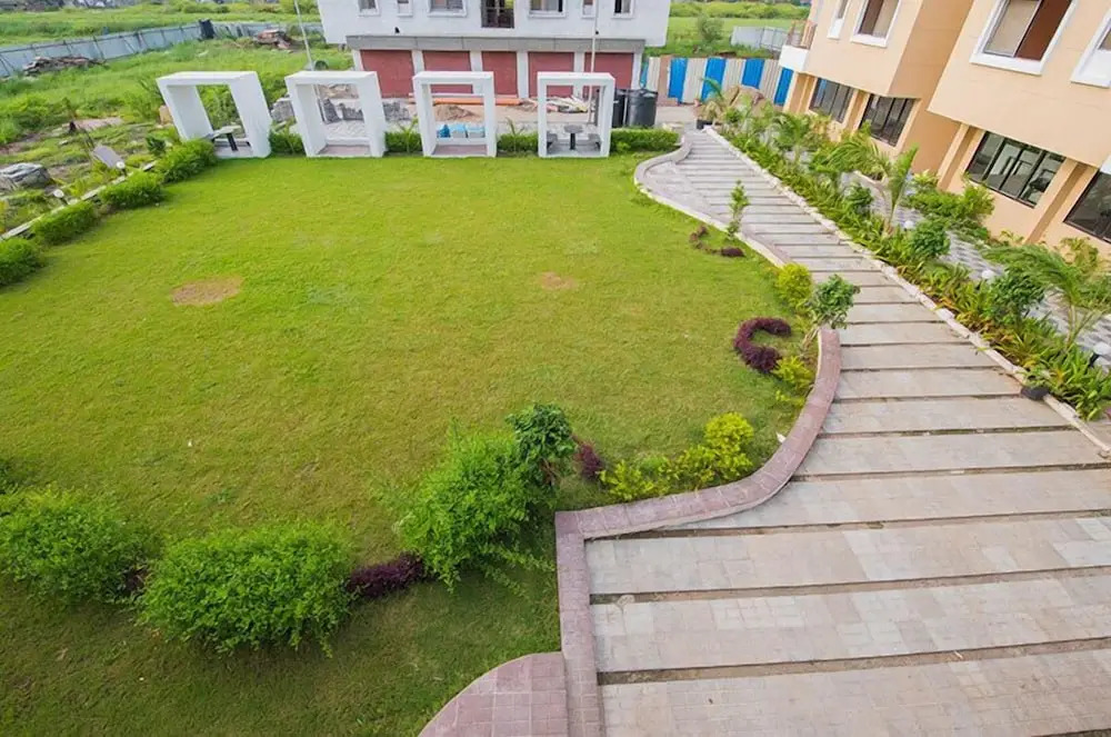 Budget Inn Service Apartments - Tiger Plaza, Dahej