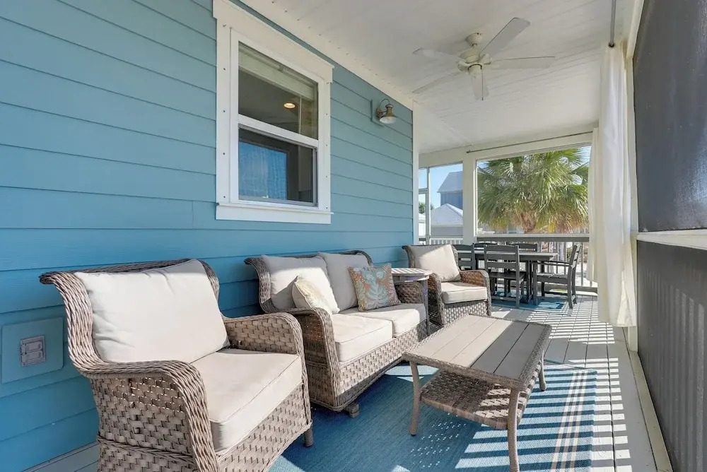Endless Summer: Windmark Beach Home Steps to Shore