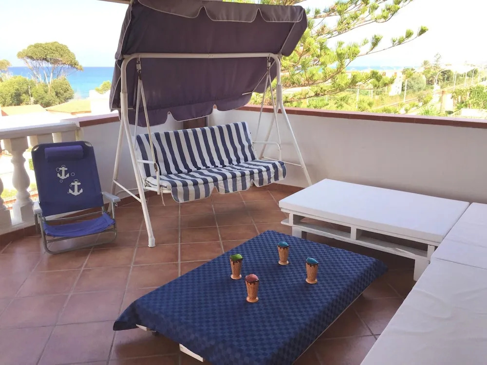 Apartment With 4 Bedrooms in Alcamo Marina, With Wonderful sea View, F