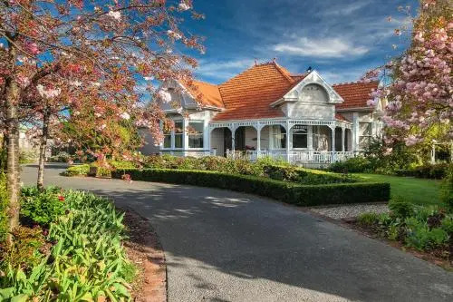 Anglesea House Inn