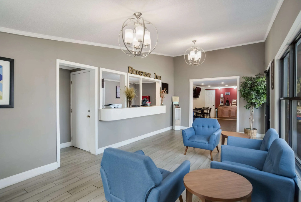 Отель Rodeway Inn Carlisle North