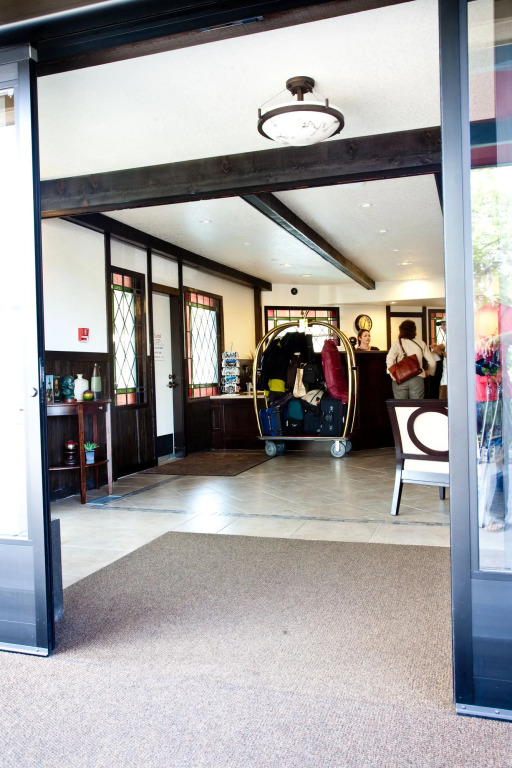 Stratford Inn