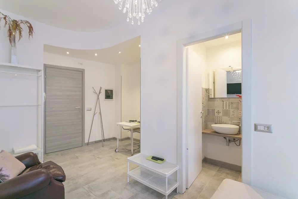 2 Studios Combined - Milano Centrale