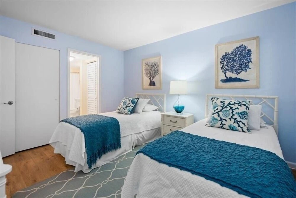 Sea Oats 144 2 Bedroom Condo by RedAwning