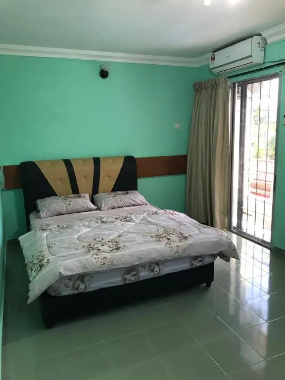 Suria Permai Homestay