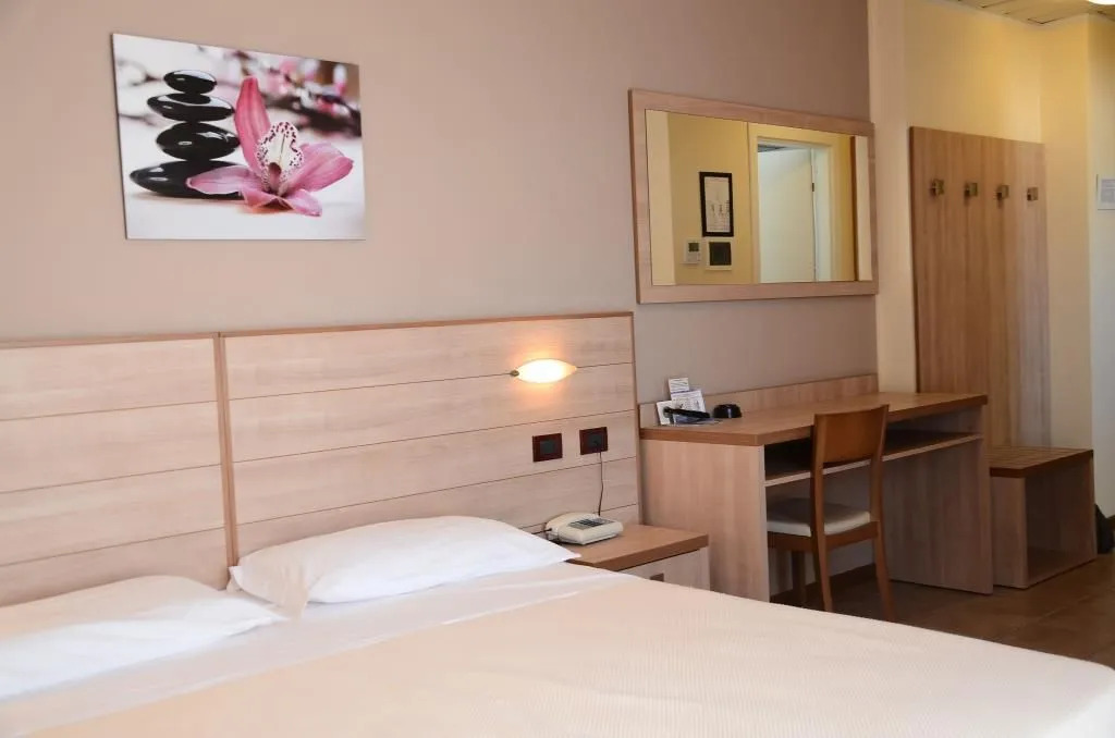 Hotel Mirage