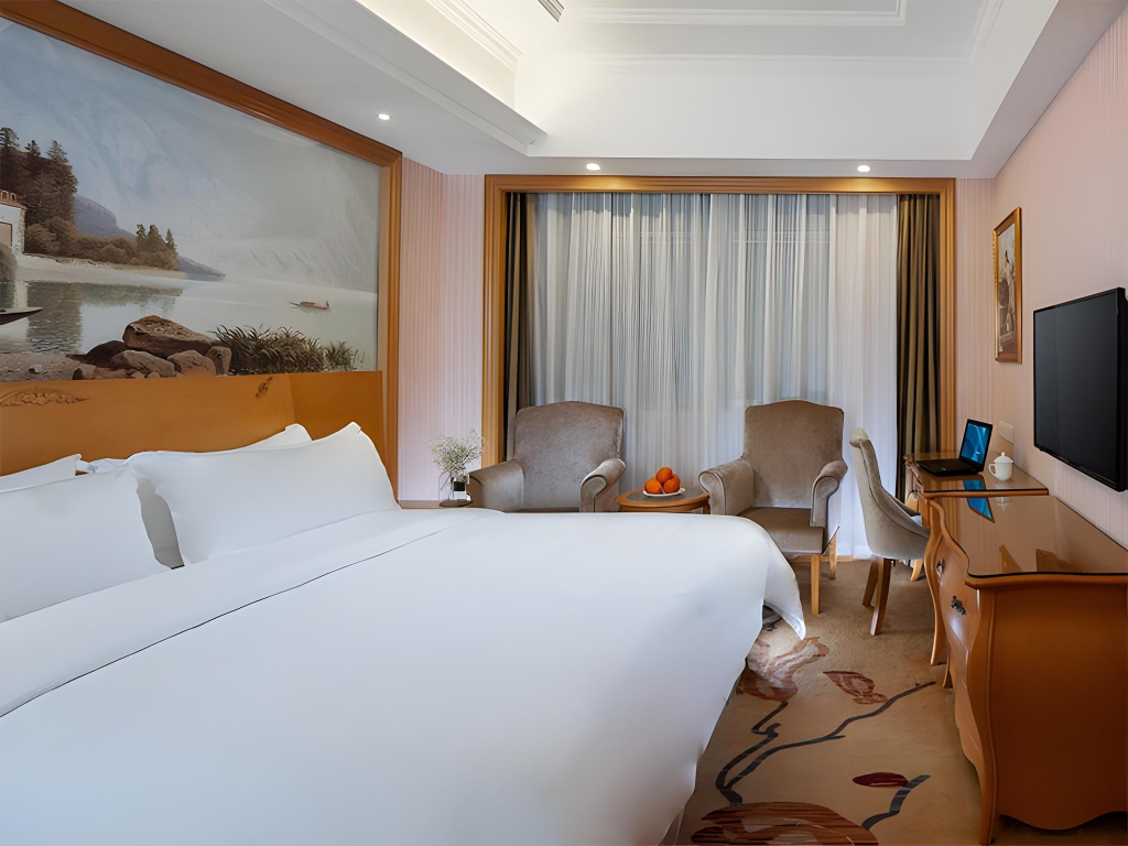 Vienna Hotel Guangzhou Huadu Sunac Cultural Tourism City Hecheng