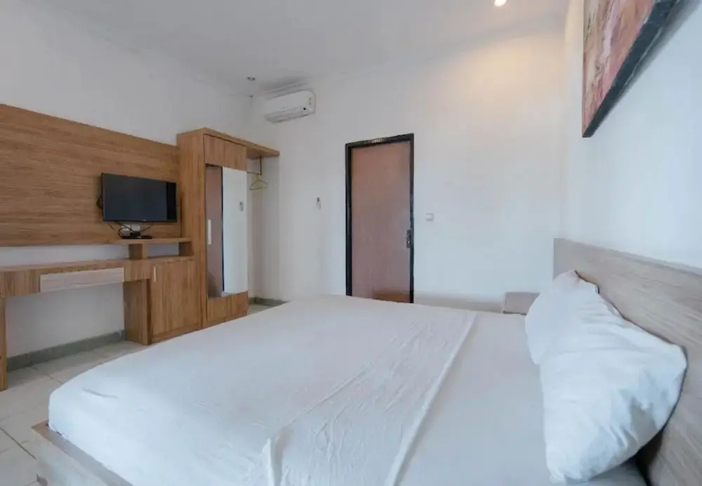 Gili White Bamboo