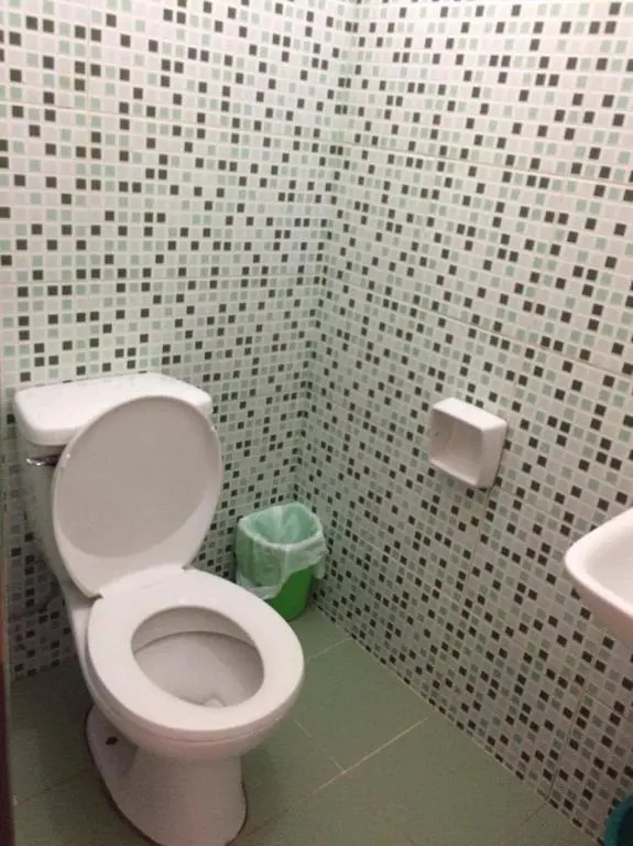 InnBox Bed & Bath