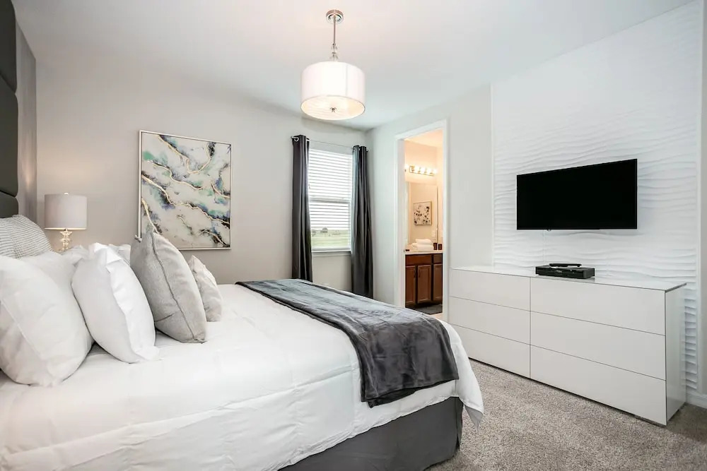 9 BD 6.5 BH With Pool, Spa and GR