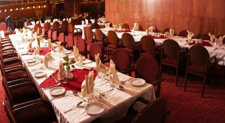 Hotel Pars Shiraz