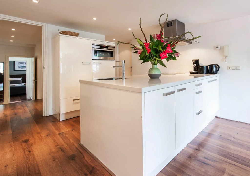 Rembrandtplein Apartment Suites