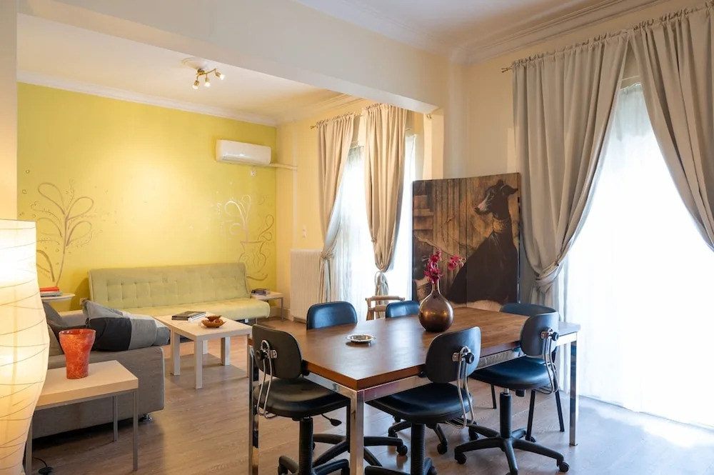 Artline Residence in Acropolis District