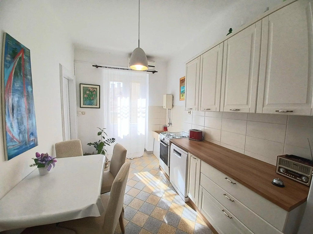 Centar Park Apartment